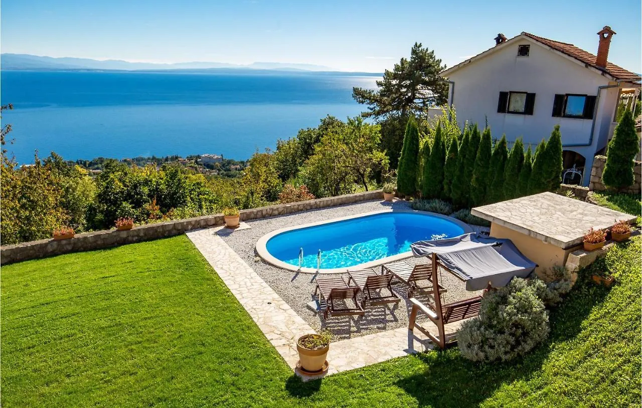 Holiday home Cozy Home In Lovran With Outdoor Swimming Pool