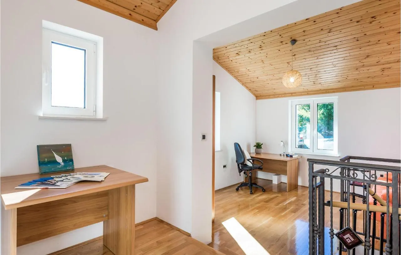 Cozy Home In Lovran With Outdoor Swimming Pool 0*,