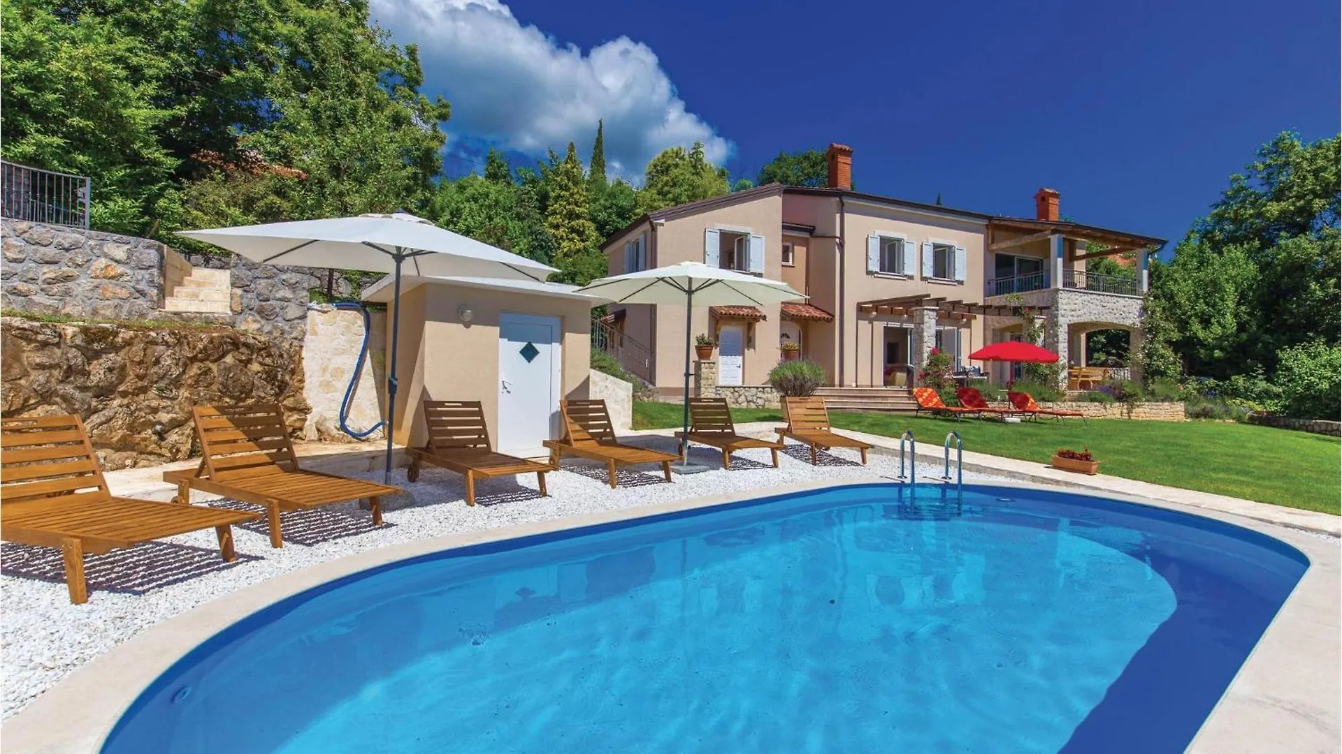 Cozy Home In Lovran With Outdoor Swimming Pool